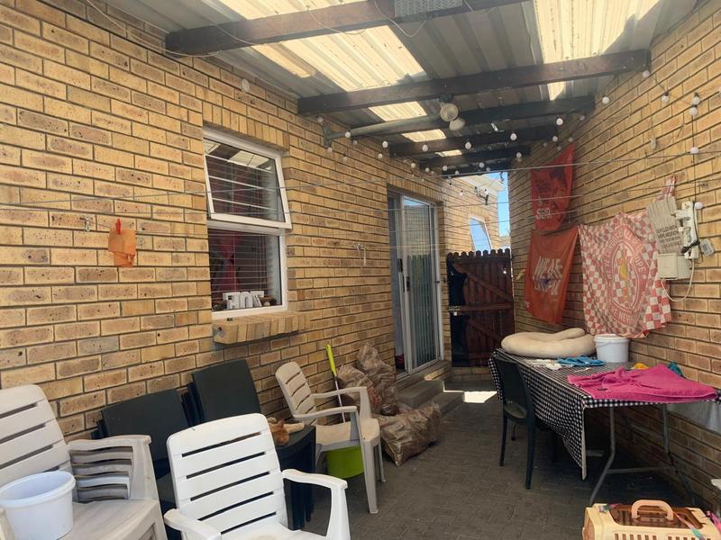 3 Bedroom Property for Sale in Vredelust Western Cape